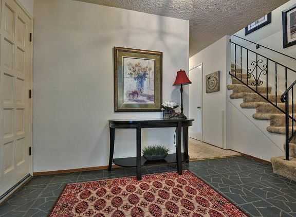 3rd image of 473 Palo Verde Dr