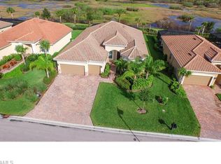 9315 Fieldstone Ln, Naples, FL 34120