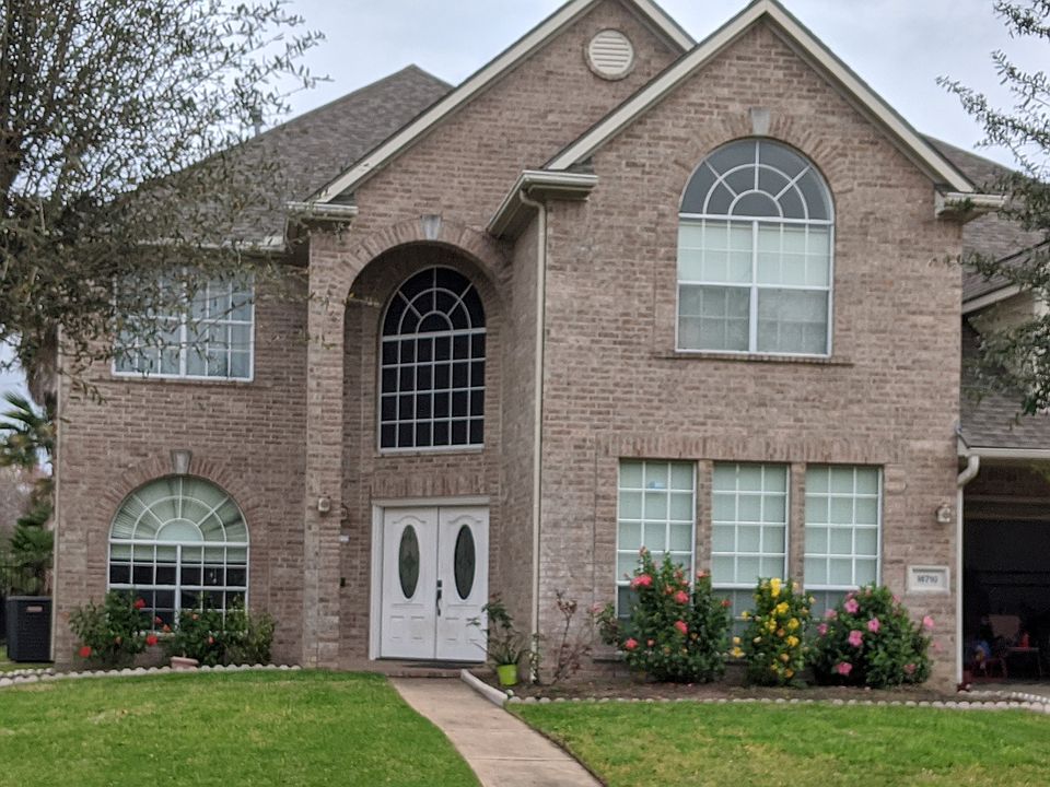 1st image of 16710 Mystic Harbor Ln