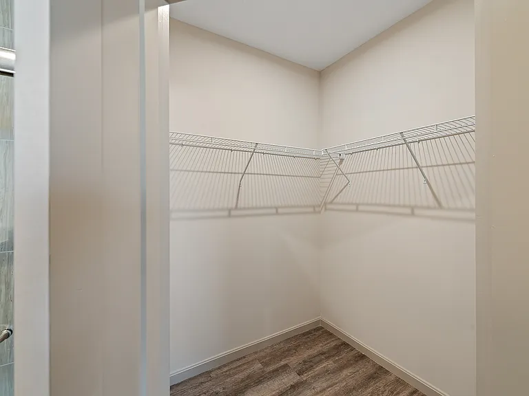 19Nineteen Promenade — Photo 140