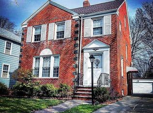 141 E 213th St, Euclid, OH 44123