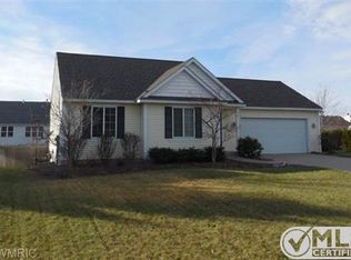 3801 142nd Ave, Holland, MI 49424