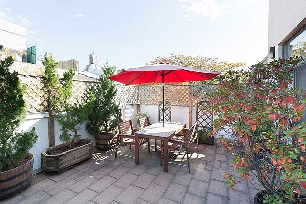 Sold by Brooklyn Heights Real Estate Inc | media 15