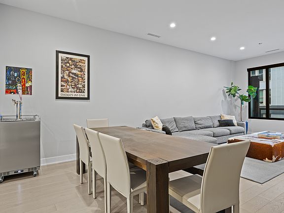 4th image of 305 S Racine Ave #Penthouse D