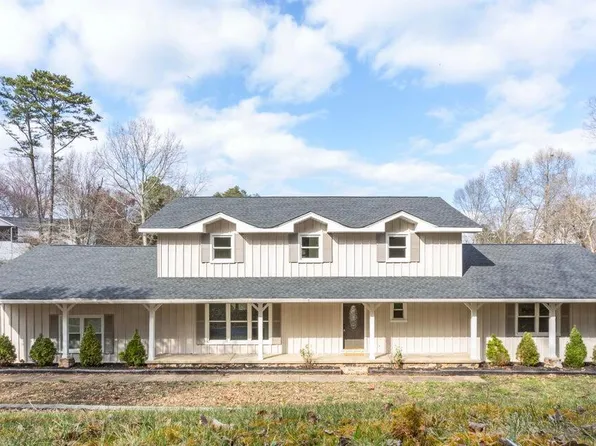 2329 Collins Ln, Soddy Daisy, TN 37379