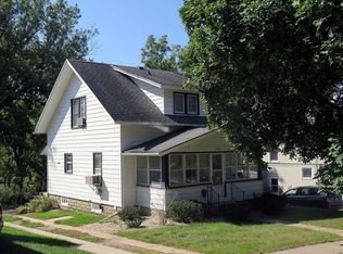 207 Rural Ave, Decorah, IA 52101