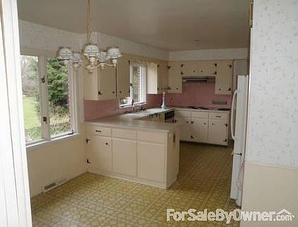 2nd image of 190 Sterncrest Dr