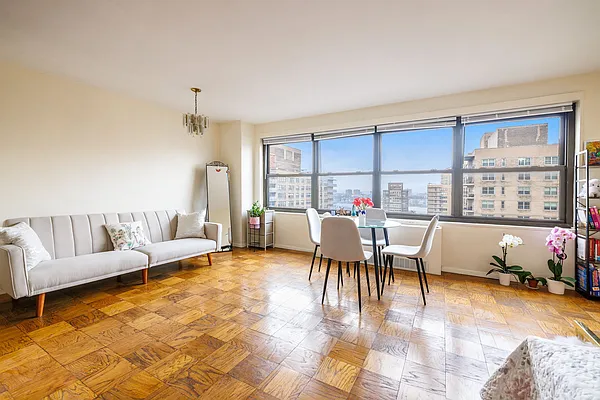 160 West End Avenue #27G