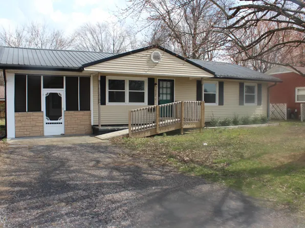 1506 Murray St, Mayfield, KY 42066