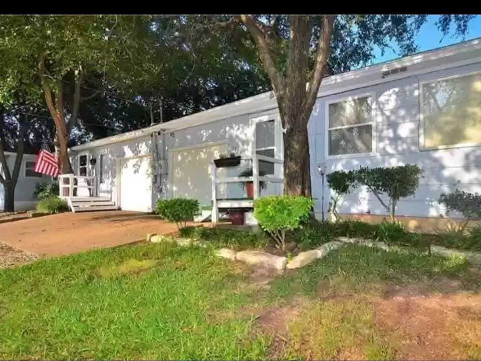 2nd image of 305 E Broad St
