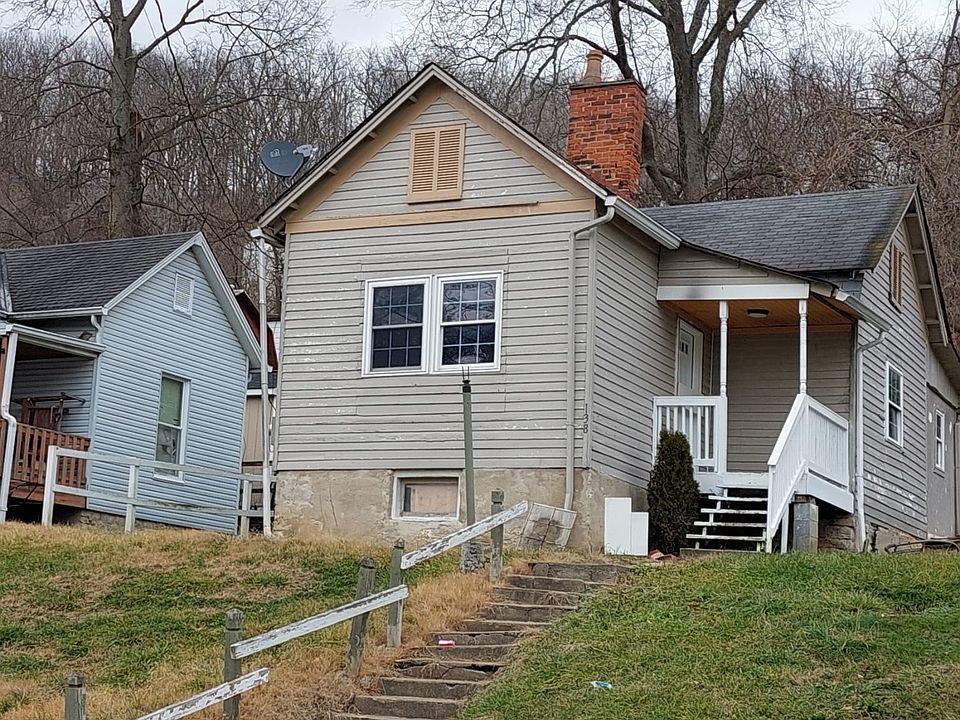 1st image of 138 1st St