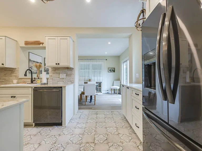 3 Oakhurst Rd #6 — Photo 6