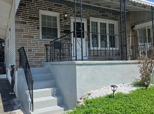 208 Hoffman Rd, Ridley Park, PA 19078