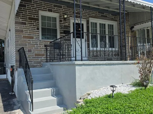 208 Hoffman Rd, Ridley Park, PA 19078
