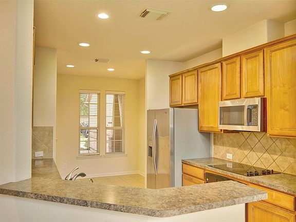 4th image of 1139 Glenwood Canyon Ln