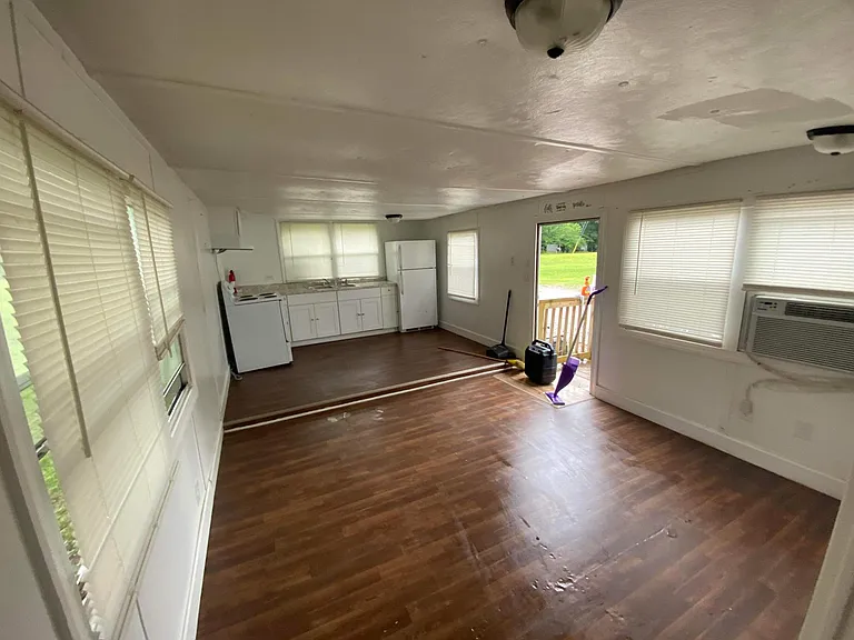 5026 Old Waynesboro Rd — Photo 2