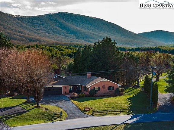 2nd image of 438 Glade Valley Road