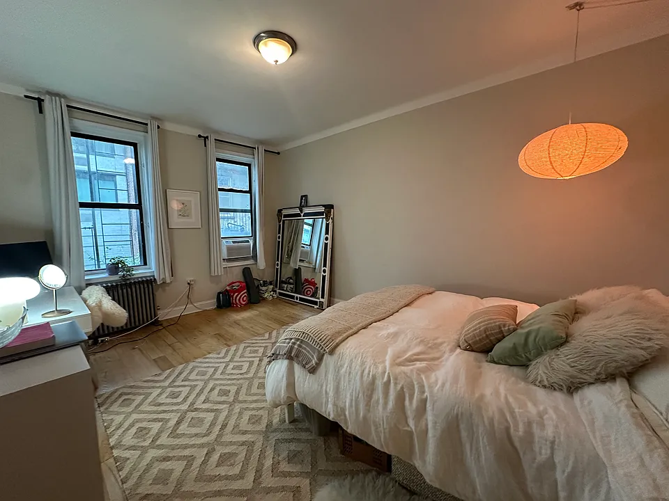 157 E 2nd St #2-C