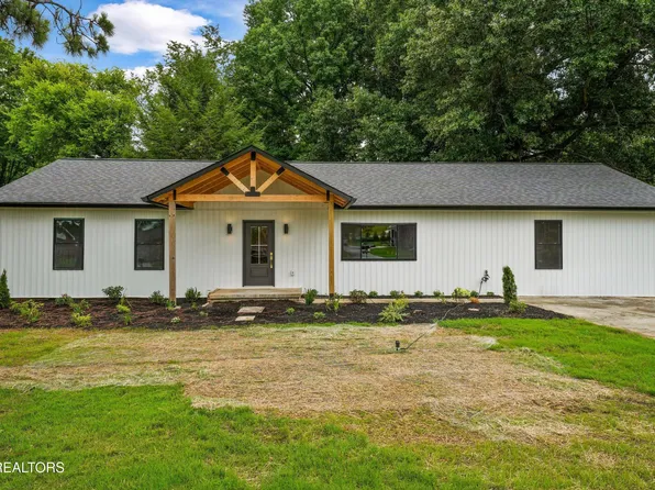 412 Sherwood Dr, Maryville, TN 37801