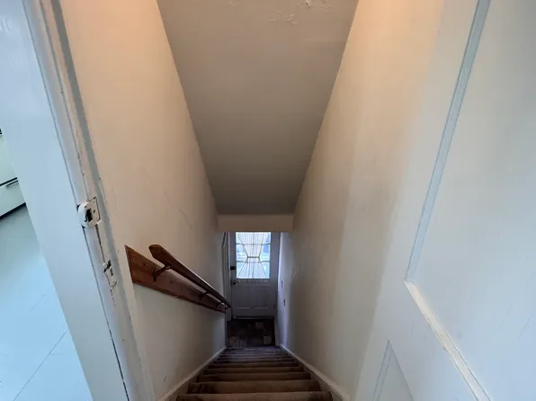 127 Bentley Ave Floor 2, Trenton, NJ 08619