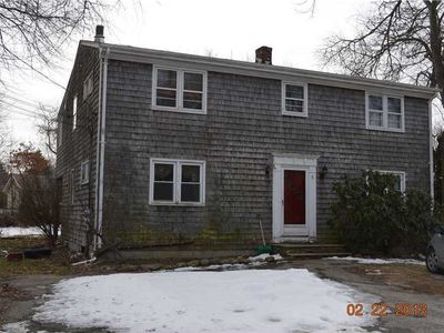 8 Conanicus Rd, Narragansett, RI, 02882
