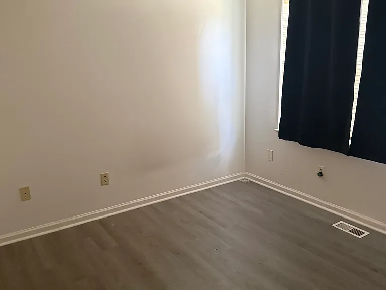 1109 Commonwealth Pl — Photo 4