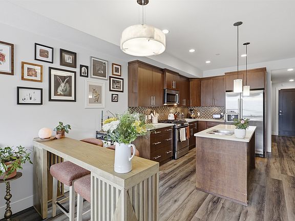 5th image of 460 5th Ave #201
