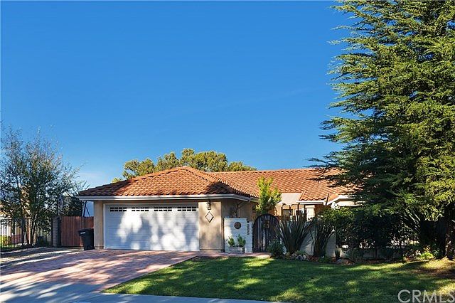 1st image of 2855 Penasco