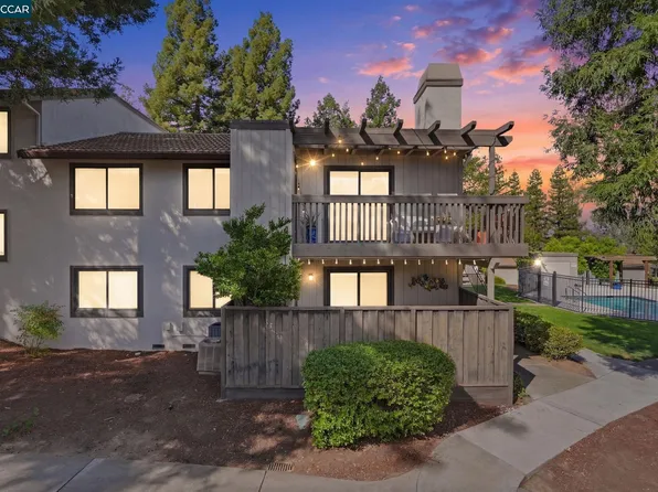 1359 Hull Ln, Martinez, CA 94553