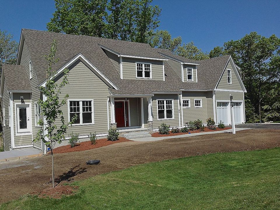 1st image of 15 Great Lake Ln