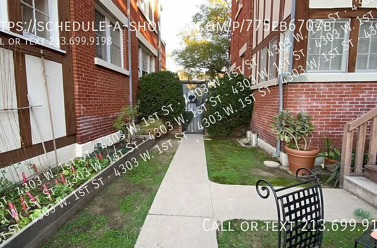 4303 W 1st St — Photo 2