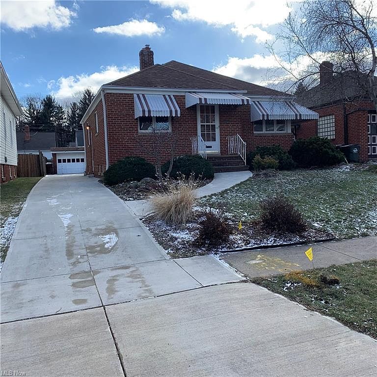 3007 Fortune Ave, Parma, OH 44134 Zillow