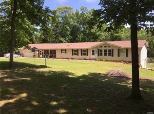100 Hidden Springs Pl, Dittmer, MO 63023