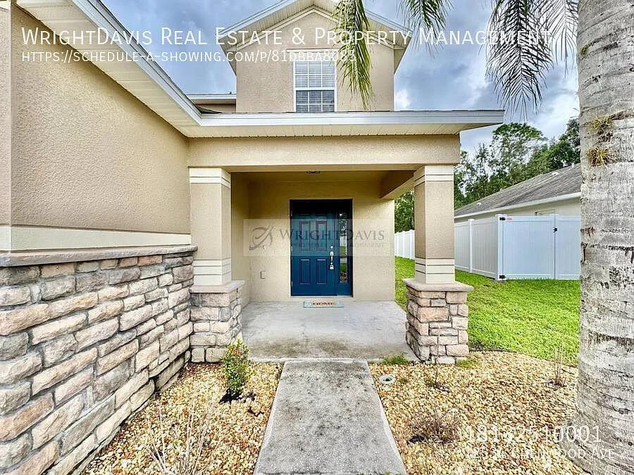 Spacious 5-Bedroom Home in Gated Verandahs — Photo 2