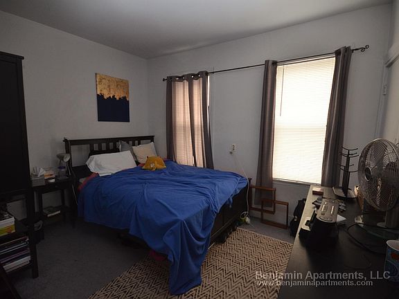 3rd image of 530 Cambridge St #C