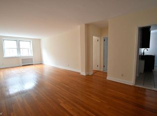 440 Warburton Ave, Yonkers, NY 10701