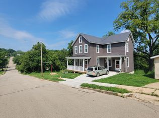 619 Lowell St, Dubuque, IA 52001