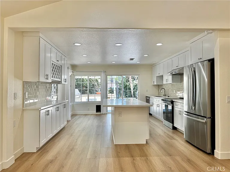 14611 Countrywood Ln — Photo 6