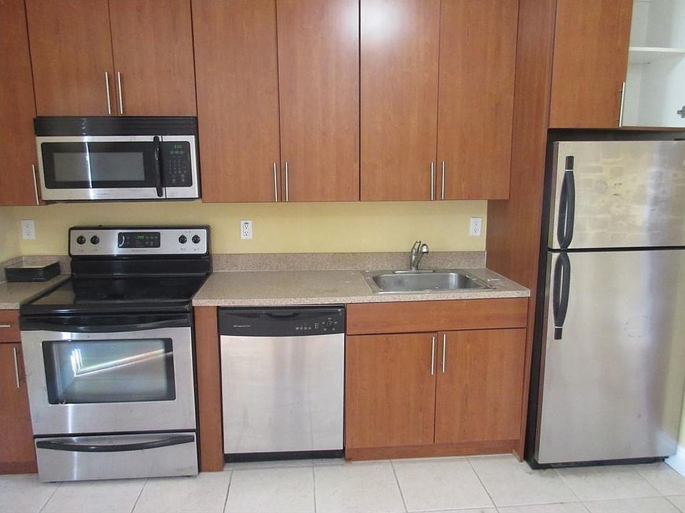 1st image of 8401 Byron Ave #2031