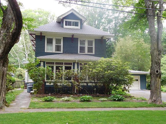 2nd image of 762 Bryant St