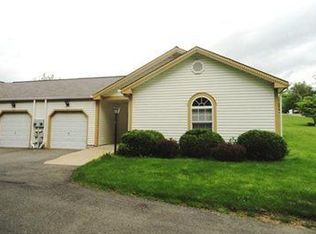 36 Blueberry Ln, Wexford, PA 15090