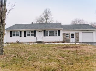 18 Wilbert Dr, West Springfield, MA 01089