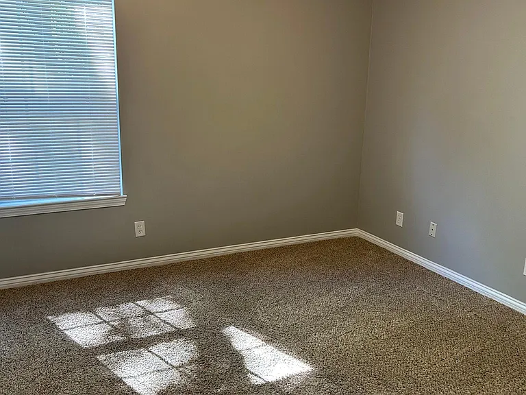 5831 Riverwalk Cir — Photo 10