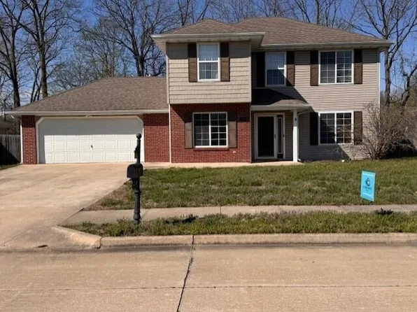 707 Boulder Dr, Columbia, MO 65201