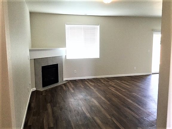 5th image of 2758 Link Ave