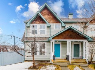 5604 202nd St NW, Edmonton, AB