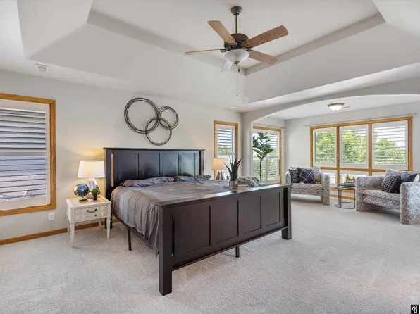 7303 N 155th Ter, Bennington, NE 68007