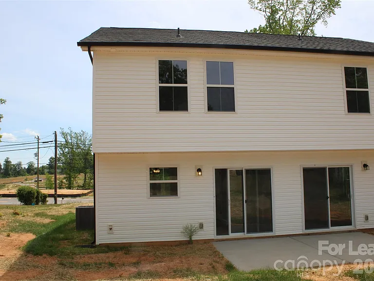 574 W Park Ave #B — Photo 21