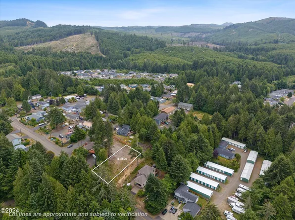500 E Collins St #Tl-3500, Depoe Bay, OR 97341