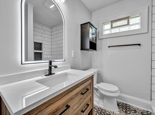 17010 Larchwood Ave UNIT 1, Cleveland, OH